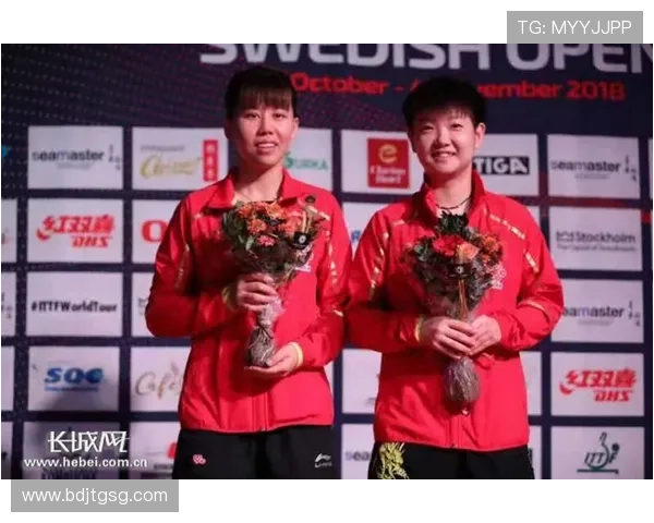 李丽专访:从青涩少女到乒乓球冠军的奋斗与成长之路 李丽专访:从青涩少女到乒乓球冠军的奋斗与成长之路